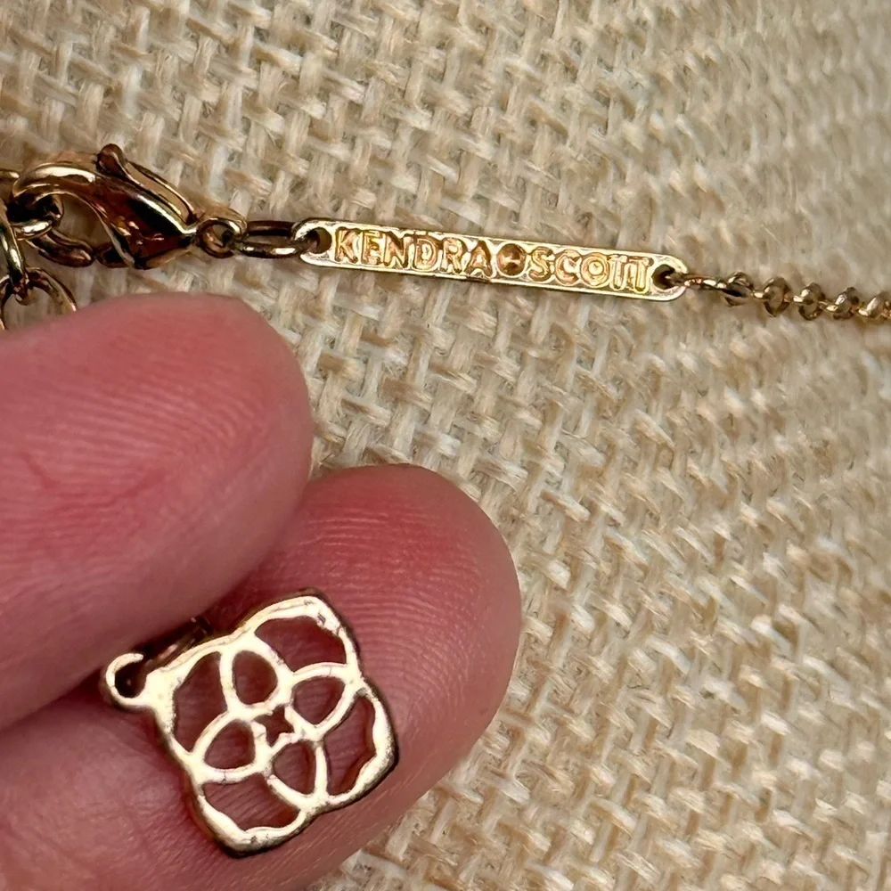 Kendra Scott Elisa Rose Gold Pendant Necklace in Rose Gold Drusy